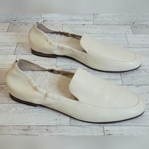Vionic Shoes Womens Amora Flats Loafers White Pebbled Leather Slip On Size 9.5